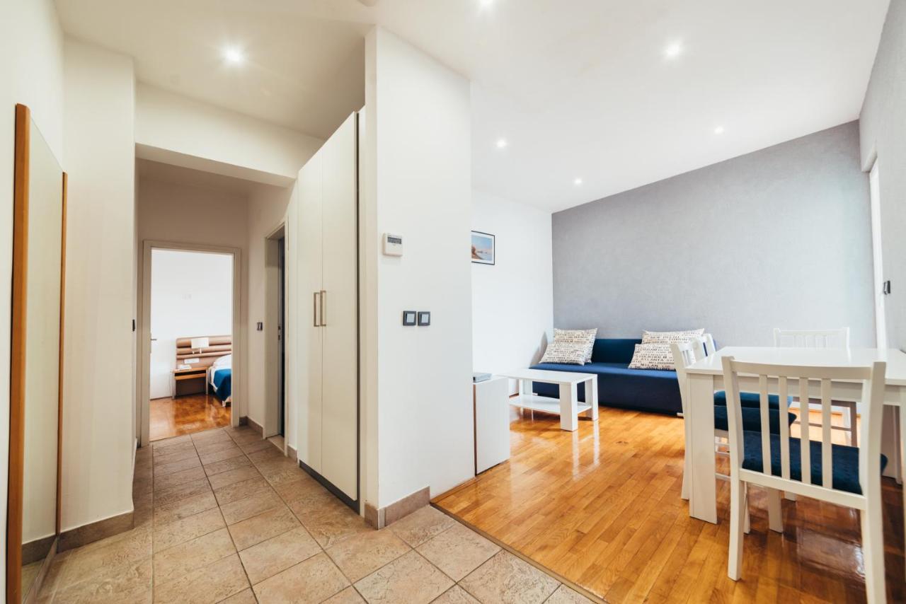 Apartments Vala Вела Лука Екстериор снимка