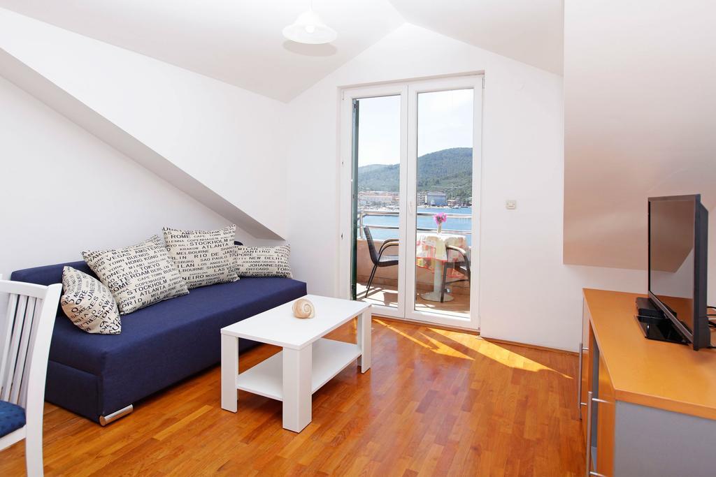 Apartments Vala Вела Лука Екстериор снимка