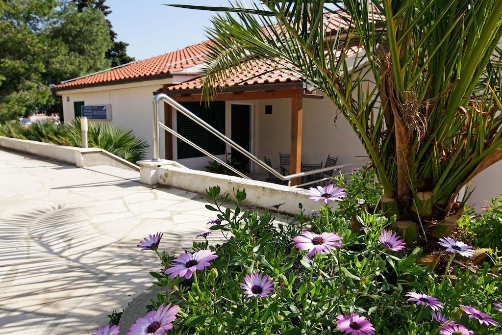 Apartments Vala Вела Лука Екстериор снимка